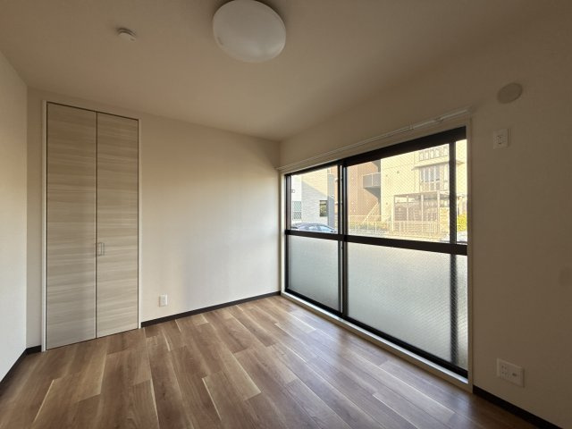 Ｆｒａｇｒａｎｃｅ　Ｃｏｍｐｌｅｔ　A棟の子供部屋