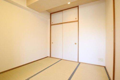 アルファステイツ城乾西八代の和室|和室 5帖