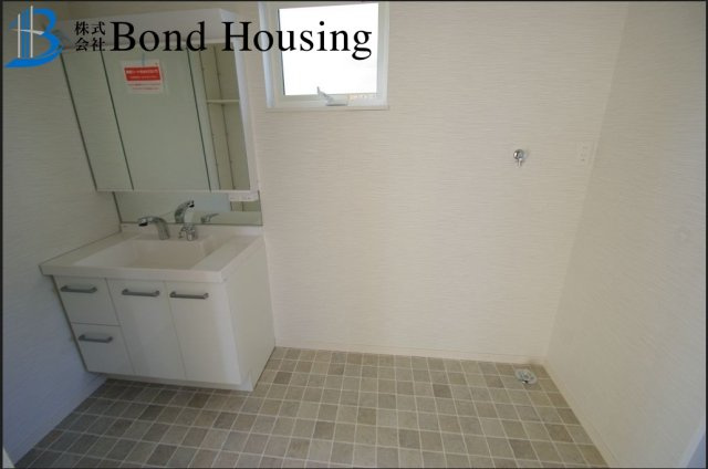 LDKは広々約19.5帖・お車2台駐車可　塩屋町4丁目　全2棟　2号棟のその他