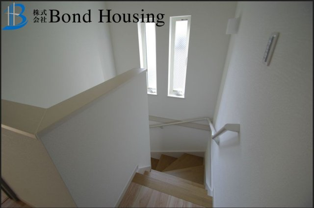 LDKは広々約19.5帖・お車2台駐車可　塩屋町4丁目　全2棟　2号棟のその他