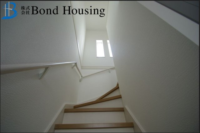 LDKは広々約19.5帖・お車2台駐車可　塩屋町4丁目　全2棟　2号棟のその他