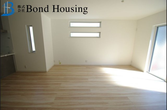 LDKは広々約19.5帖・お車2台駐車可　塩屋町4丁目　全2棟　2号棟のその他