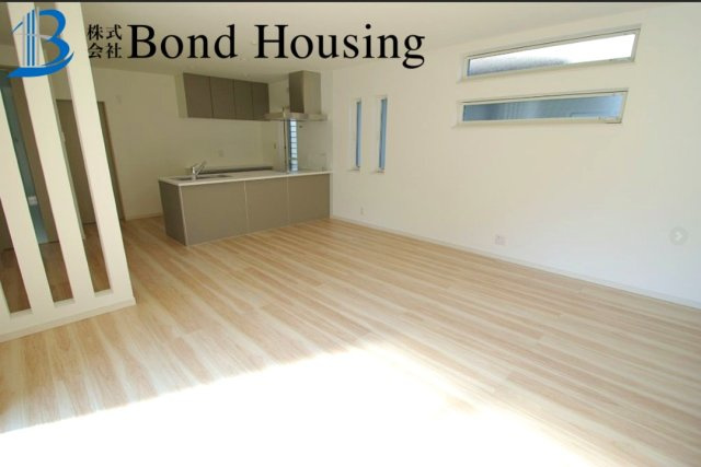 JR塩屋駅徒歩6分・オール電化住宅　塩屋町4丁目　全2棟　1号棟の居間・リビング