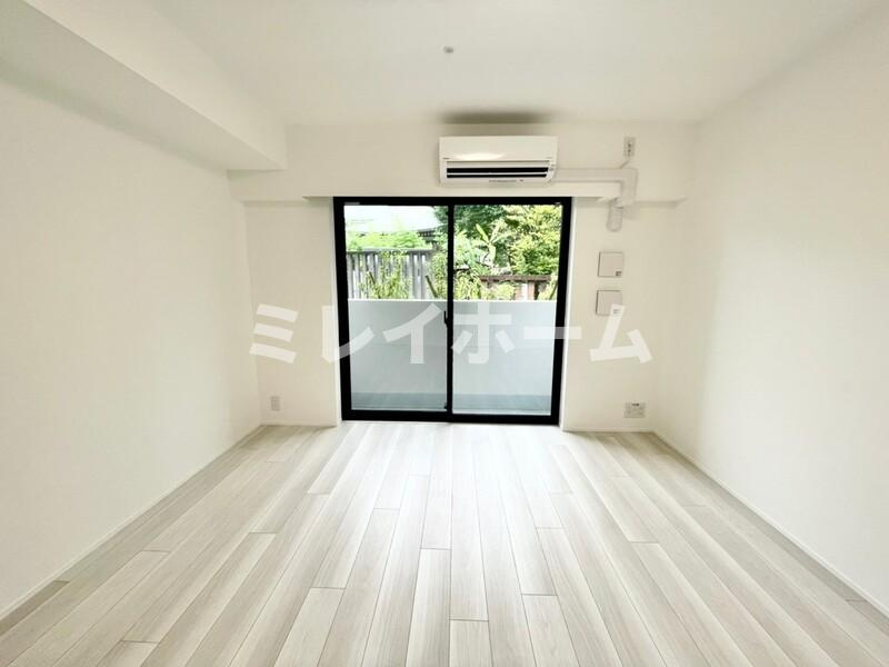 エストゥルース羽田