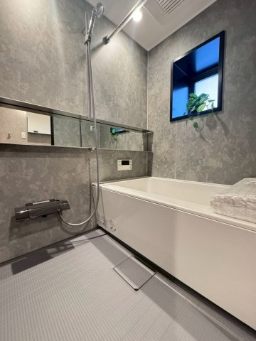 ３沿線利用可能◆２０２４年８月リノベーション済み２ＬＤＫ◆アルス四条室町Ｄ-ｓｔｙｌｅの浴室|浴室