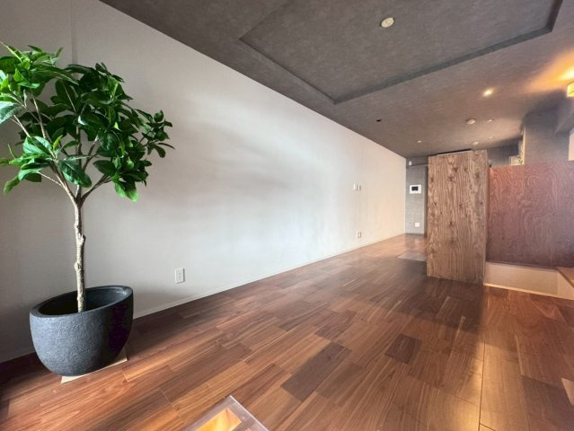 ３沿線利用可能◆２０２４年８月リノベーション済み２ＬＤＫ◆アルス四条室町Ｄ-ｓｔｙｌｅの居間・リビング|リビング