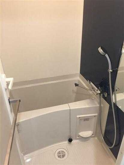 S-ＲＥＳＩＤＥＮＣＥ行徳の浴室