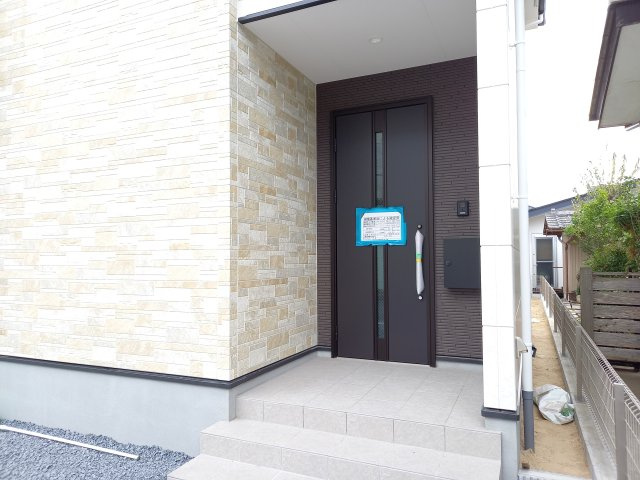 水戸市本町　1期の玄関|落ち着いた印象の玄関です。玄関は住まいの（顔）です～♪新しい生活を新しい家で♪