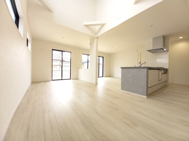 水戸市本町　1期の居間・リビング|リビングです。いつもの団らんから家族会議までリビングはコミュニケーションの交差点♪