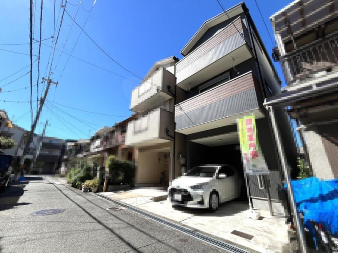 高宮栄町　中古一戸建ての前面道路含む現地写真|■物件内覧・資金計画相談・住宅ローン相談、リフォーム相談、お問合せ受付中■
※当日・翌日のご内覧、ご相談はお電話でのお問合せがスムーズです！