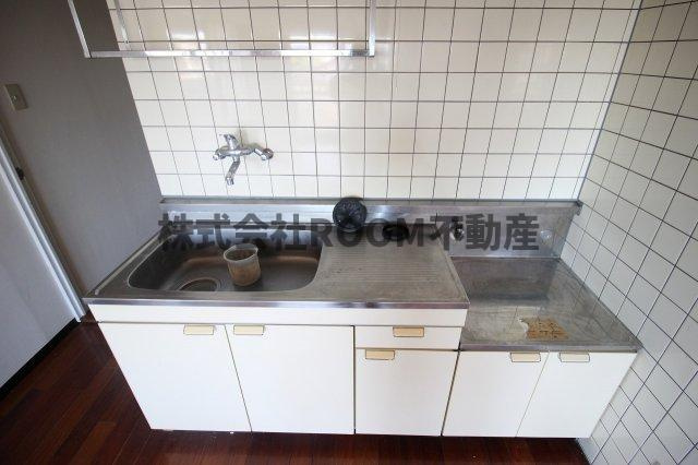 メゾンド都原のキッチン|お料理しやすいキッチンです