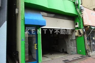 【エントランス】 | グリーンビル | ゆとりのあるエントランスです