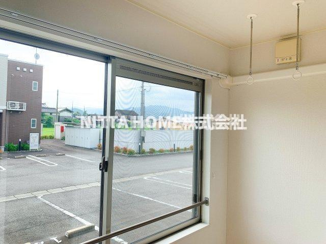 メゾンフランＢの設備|室内物干しスペースです◆