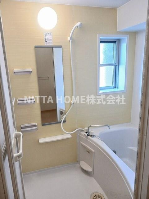 メゾンフランＢの浴室|追い炊き機能あります(^^♪