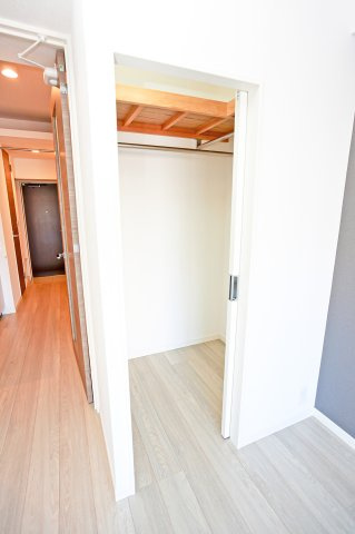 サヴォイ ラ・サブリエールの収納|別号室のものになります。現状優先。