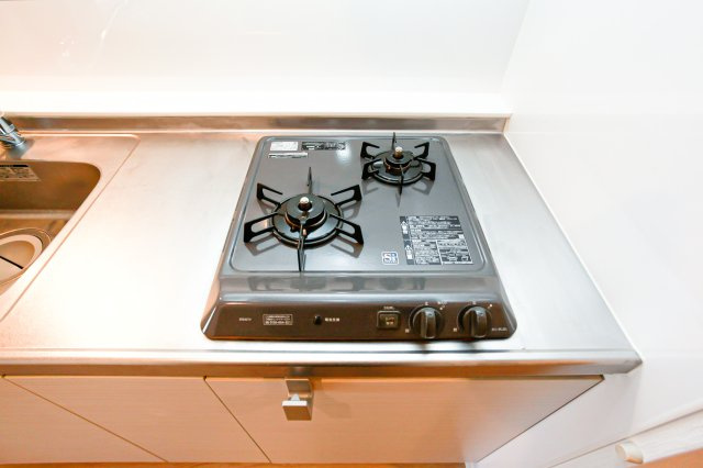 サヴォイ ラ・サブリエールのキッチン|別号室のものになります。現状優先。