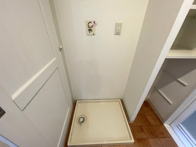 エクシオ中浦和レジデンスの設備|室内洗濯機置き場