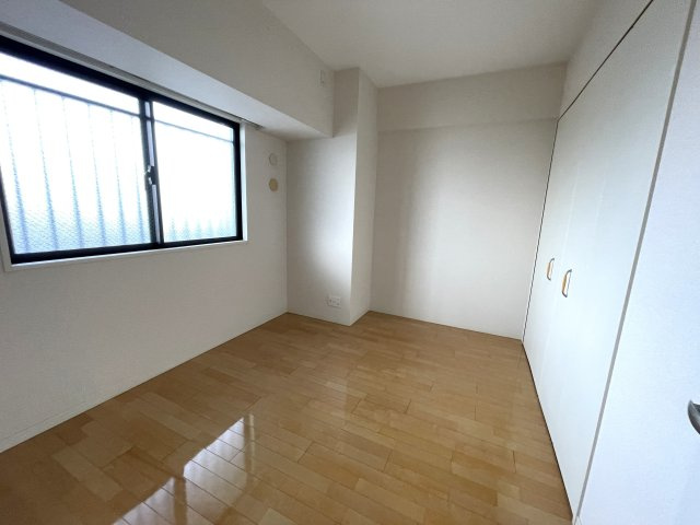 エクシオ中浦和レジデンスの洋室|約6.0畳