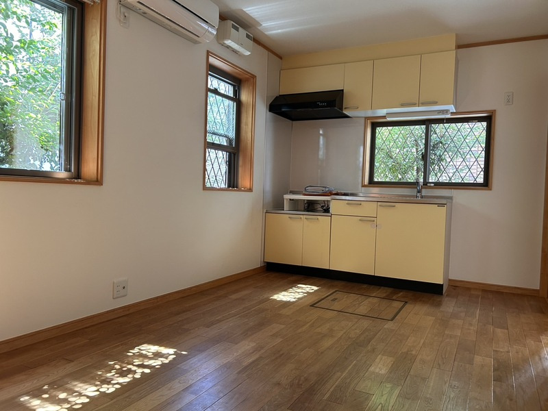 【居間・リビング】