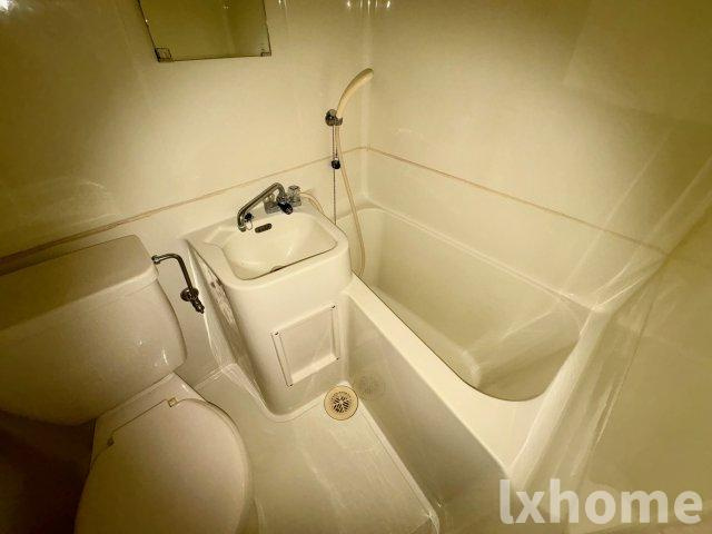 茨木フラワーハイツの浴室|お風呂で日々の疲れを落としましょう