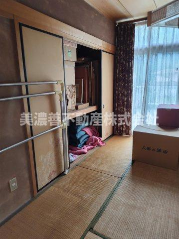 ６５８７０　岐阜市大蔵台中古戸建ての和室