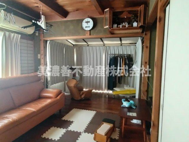 ６５８７０　岐阜市大蔵台中古戸建ての内装