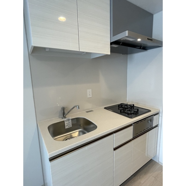 コンフォリア・リヴ南森町Qのキッチン