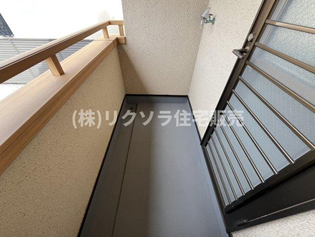 成田町　中古一戸建てのバルコニー|■物件内覧・資金計画相談・住宅ローン相談、リフォーム相談、お問合せ受付中■
※当日・翌日のご内覧、ご相談はお電話でのお問合せがスムーズです！