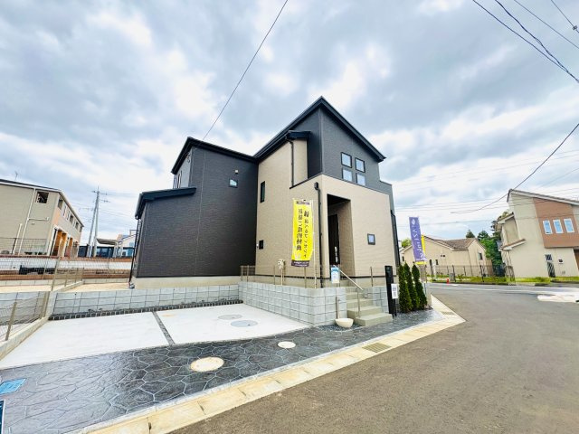 グラファーレ四街道市内黒田３期【現地販売物件】の前面道路含む現地写真