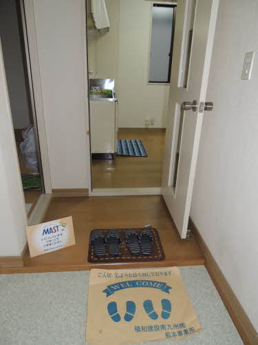 ＫＮジャンクション Ｂ棟 ＊の玄関