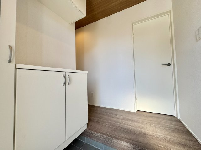 【玄関】 | グラファーレ四街道市内黒田３期【現地販売物件】