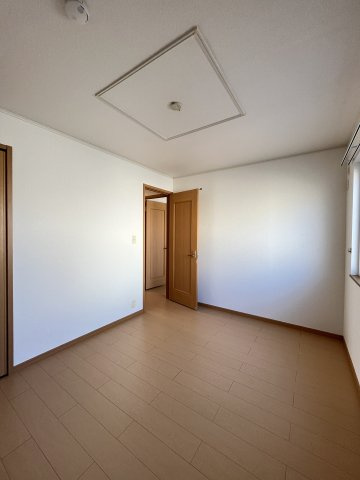 グリーンパーク　Ｅ・Ｉ　Ｃの洋室