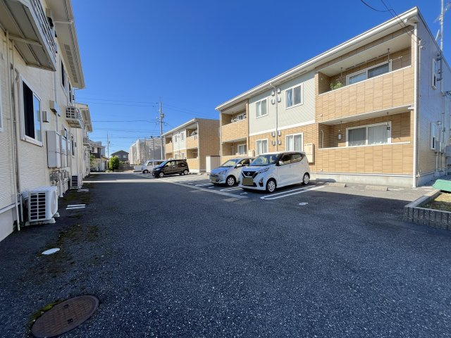 グリーンパーク　Ｅ・Ｉ　Ｃの駐車場