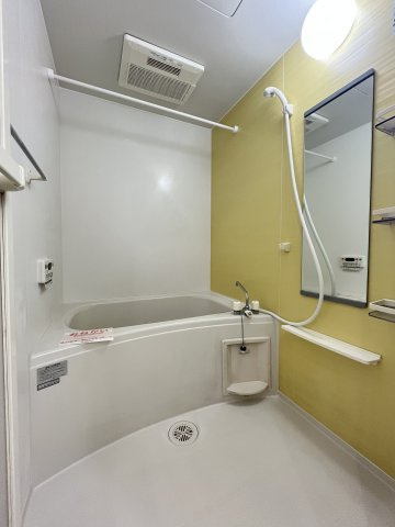 エアリー　ブライドの浴室