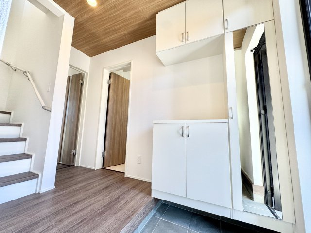 【玄関】 | グラファーレ四街道市内黒田３期【現地販売物件】