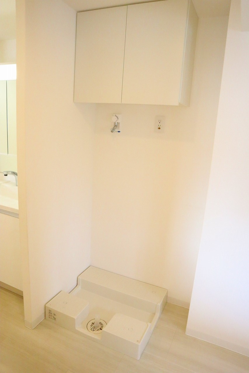 アルファスマート阿南駅西のランドリースペース