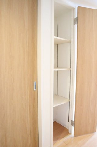 アルファスマート阿南駅西の収納|廊下収納