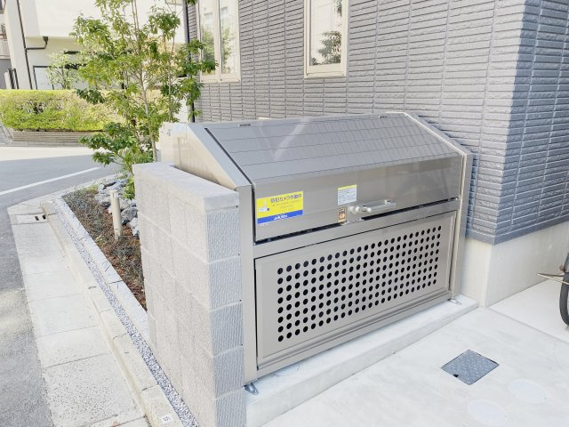 Maison Abysseのその他共用部分|敷地内ゴミ置き場☆