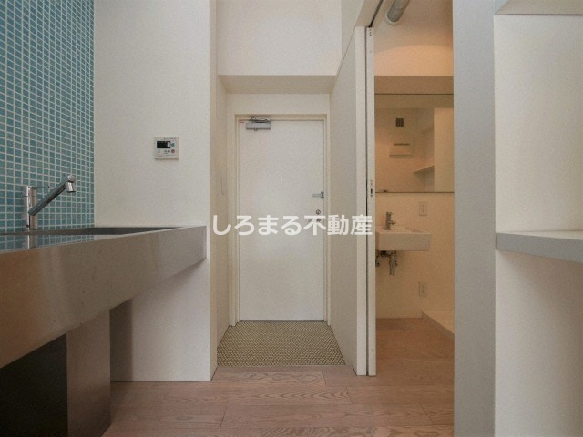 エグゼ西大阪の玄関