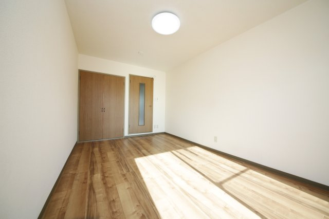 エトワールシミズIの内装