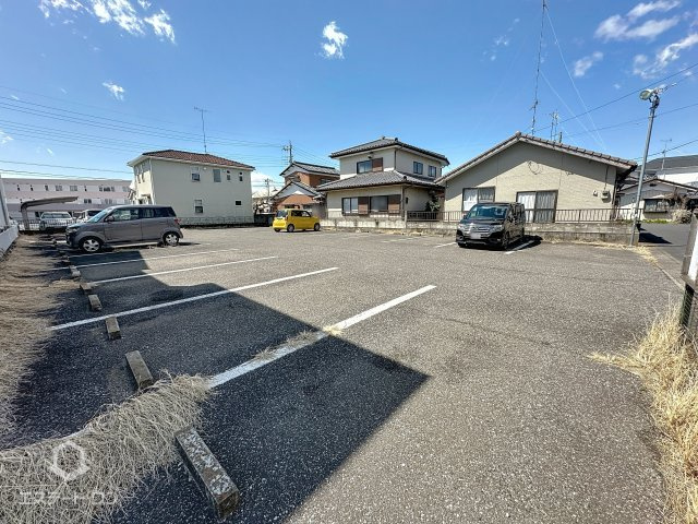 グランドメゾンの駐車場