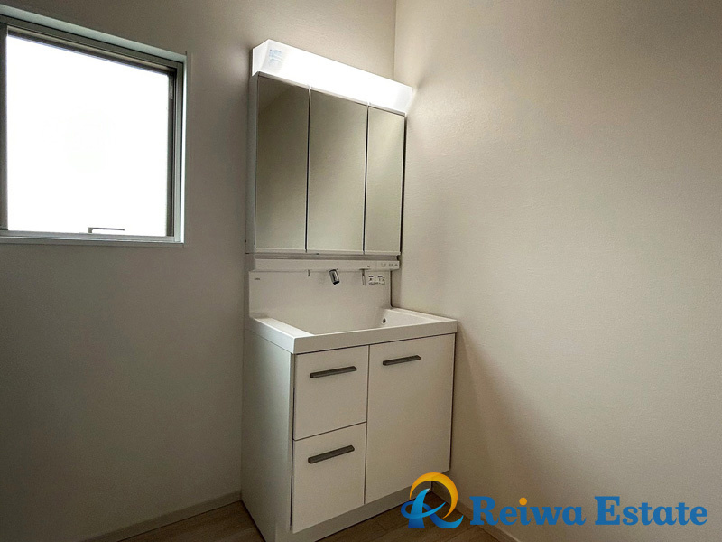 新築戸建　茅ヶ崎市円蔵の独立洗面台