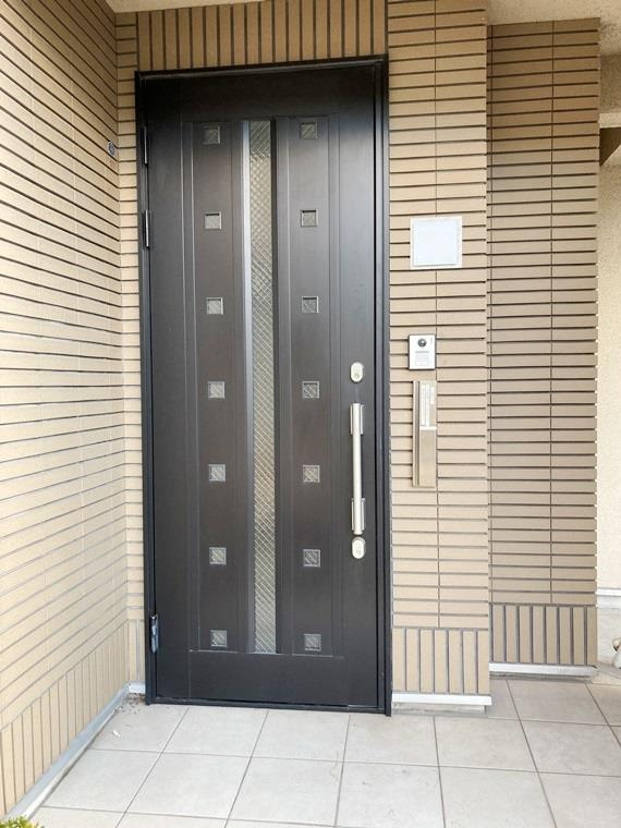 七島町戸建のエントランス