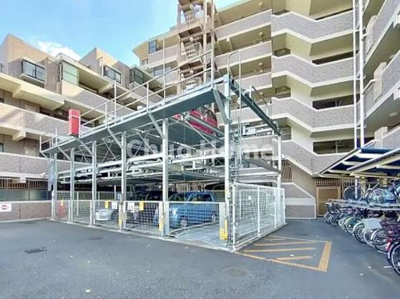 【駐輪場】 | ライオンズマンション梅島中央公園 | 【自転車置き場】最新の空き状況や費用などの詳細は担当スタッフまでお問い合わせください。