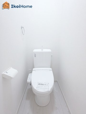 神戸市西区伊川谷町有瀬期　新築戸建のトイレ|◆同社施工例◆トイレが2か所あるので夜中も安心です。朝のトイレ渋滞も心配いりません。