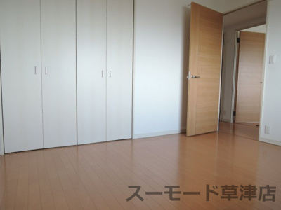 【居間・リビング】 | サーパス栗東駅前