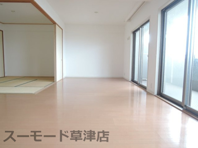 【居間・リビング】 | サーパス栗東駅前