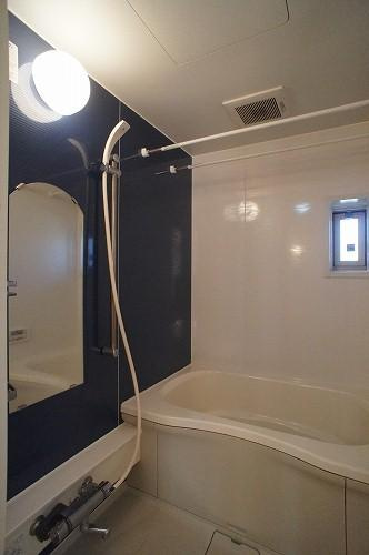 レジデンス竹富Ⅲの浴室