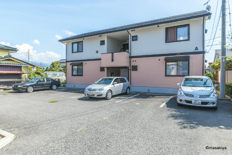 セジュール上高田の駐車場|駐車場
