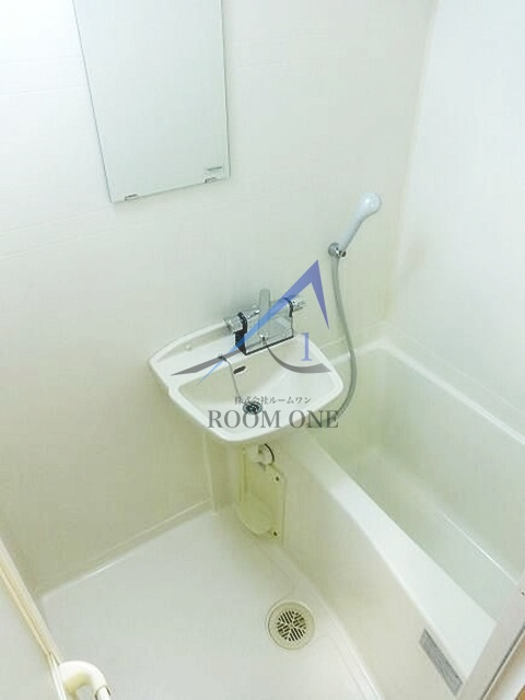 ルーブル上池台１番館の浴室|お風呂です。